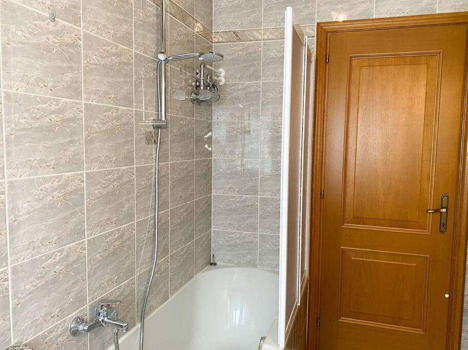 Bernina Views-Tirano Apartment Екстериор снимка