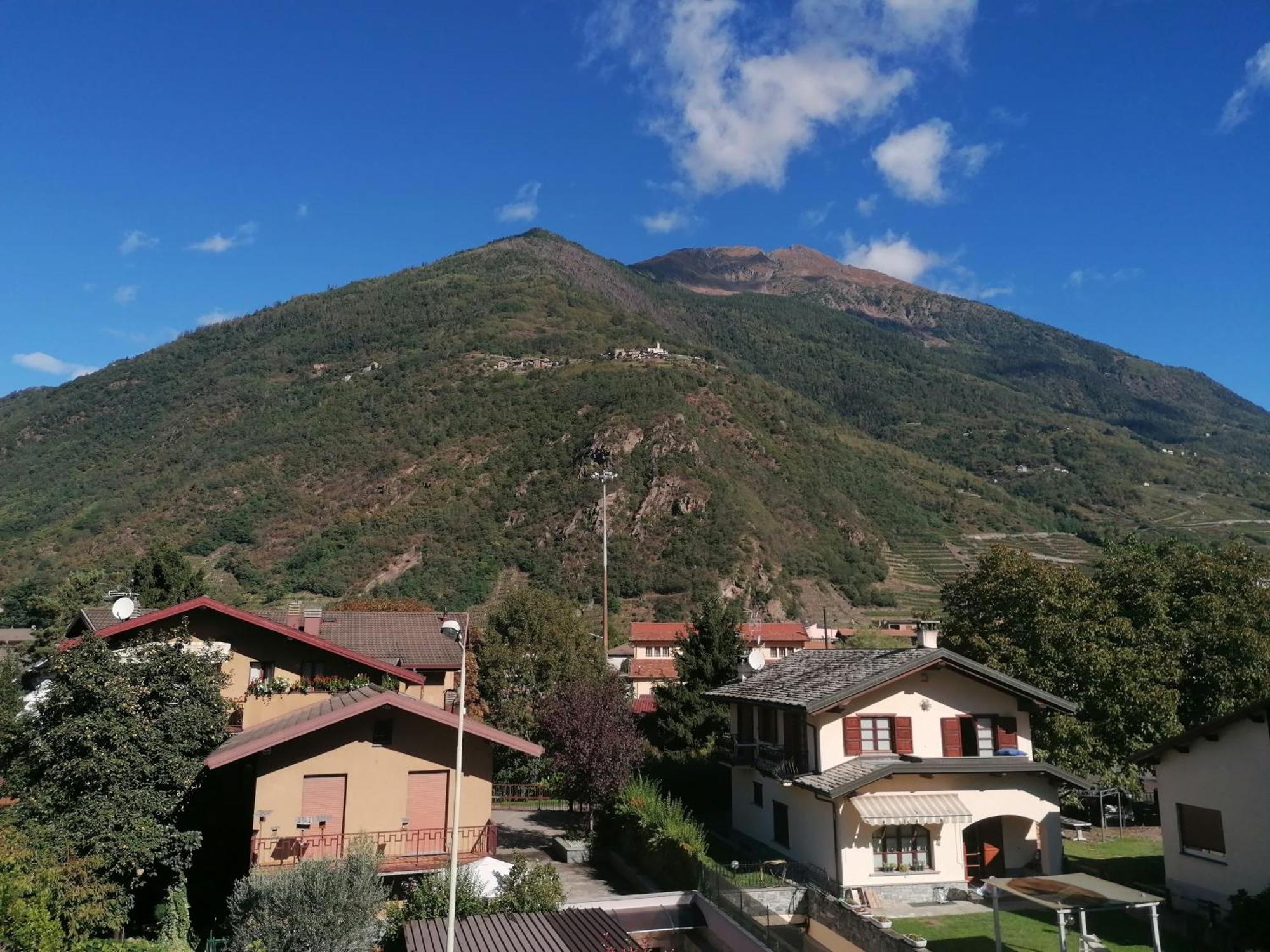 Bernina Views-Tirano Apartment Екстериор снимка